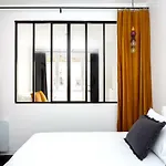 Habitat Parisien - Ponthieu Champs Elysées