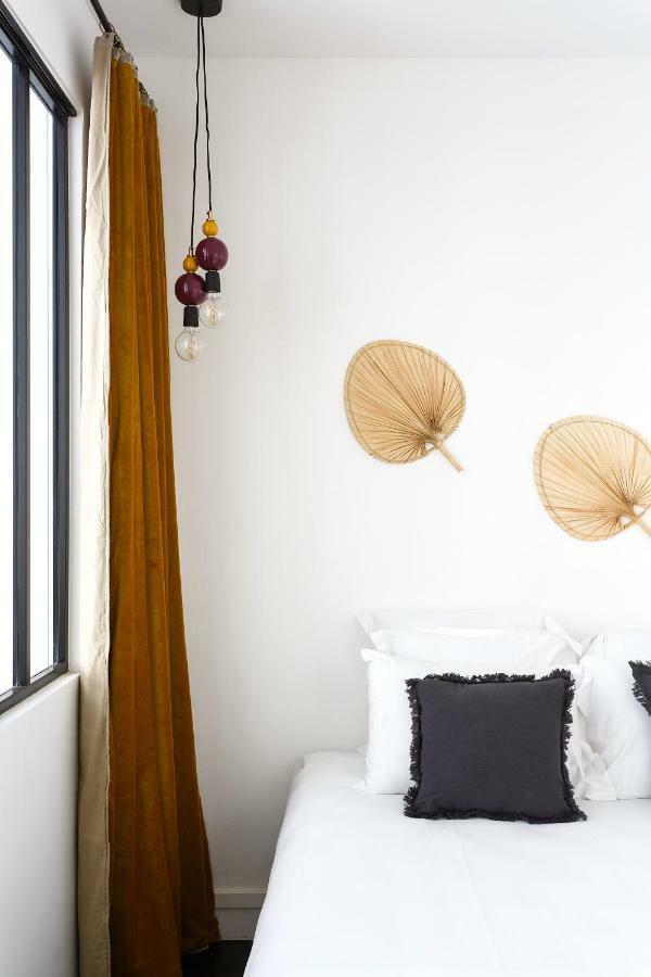 Apartment Habitat Parisien - Ponthieu Champs Elysees *